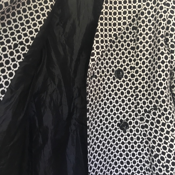 Double-Breasted trench coat | polka dots | lapel - Picture 6 of 8